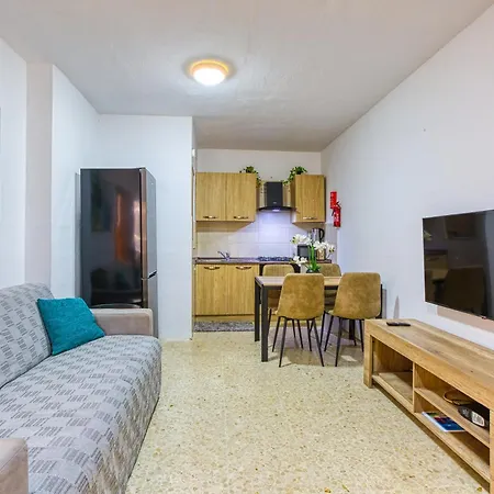 Fully Equipped 1 Bedroom In Bugibba Prime Location
