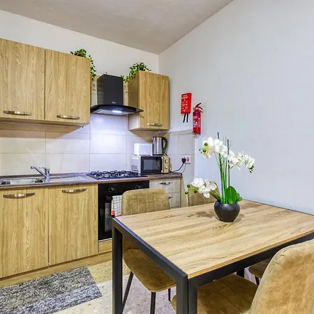 Fully Equipped 1 Bedroom In Bugibba Prime Location Appartement