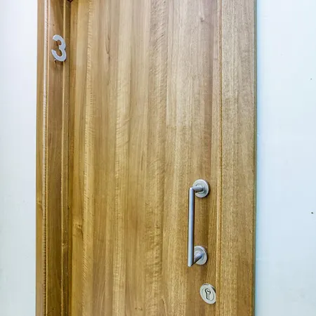 Fully Equipped 1 Bedroom In Bugibba Prime Location *
